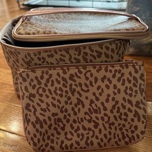 Ipsy make up bags